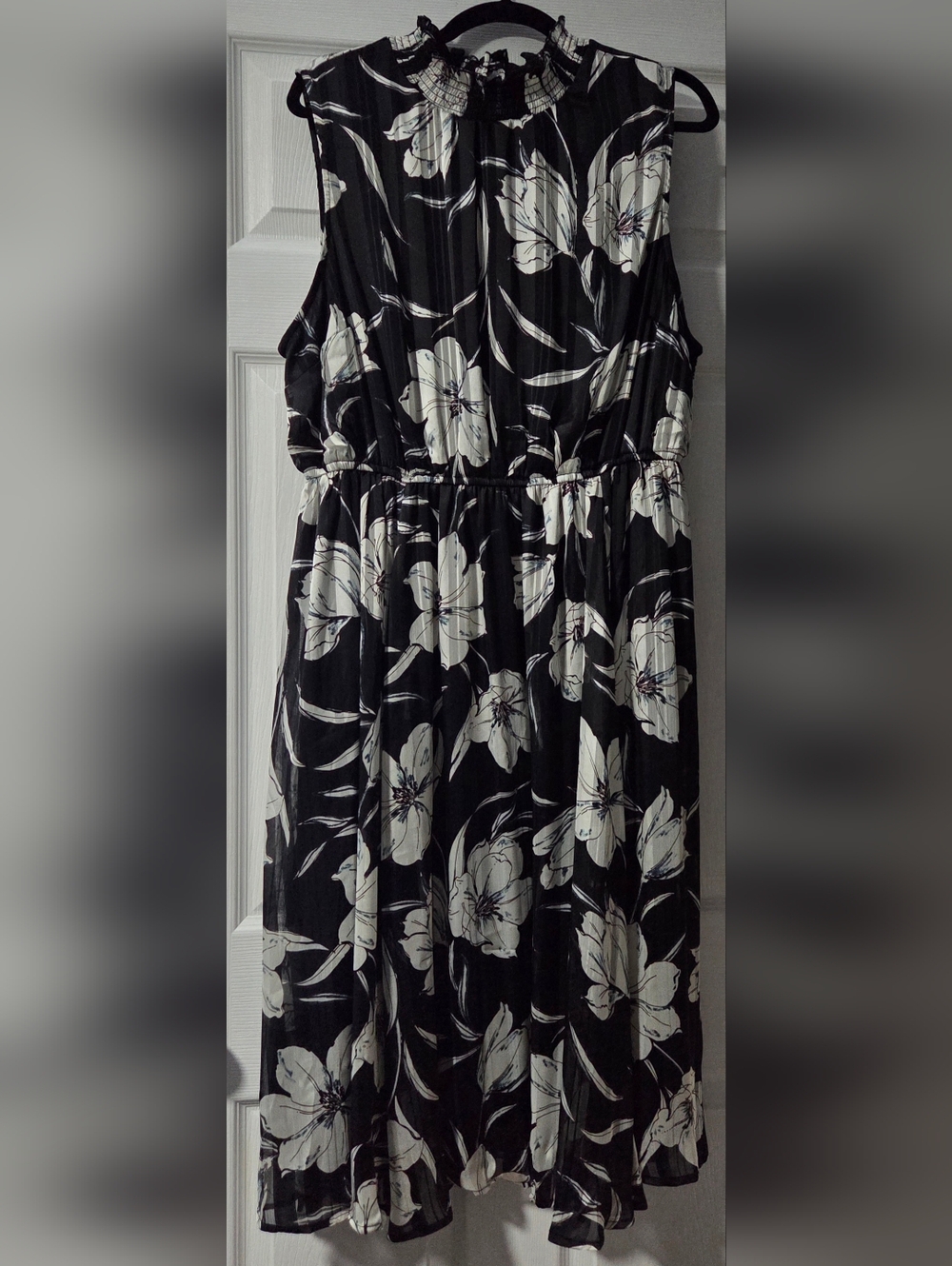 torrid Black Floral Midi Dress